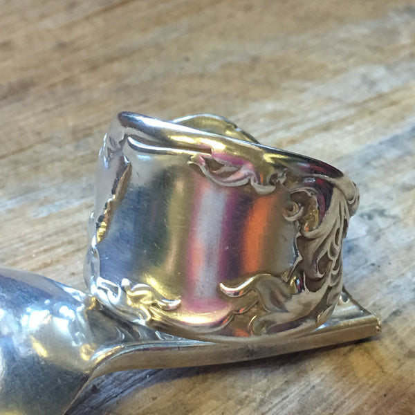 Knight in Shining Armor 2-Sided Spoon Ring