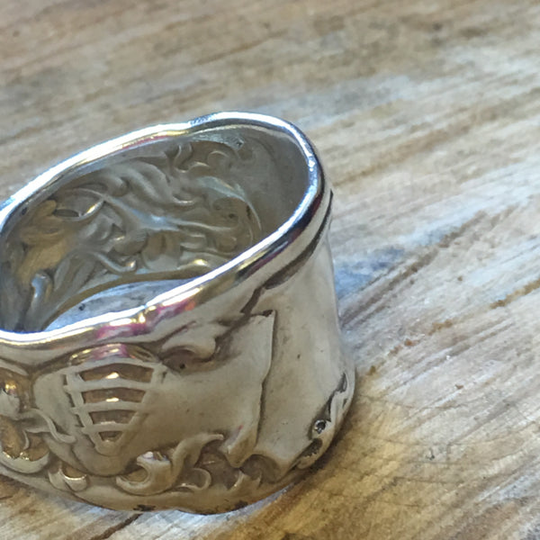 Knight in Shining Armor 2-Sided Spoon Ring