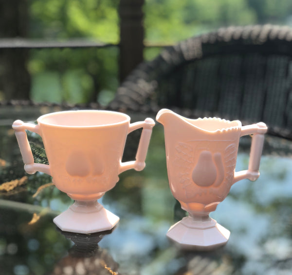 50s Jeannette Creamer & Sugar - Baltimore Pear🍐